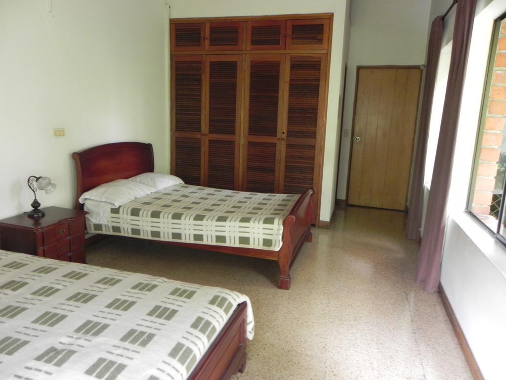 Hostal Tamarindo Itagüí Стая снимка
