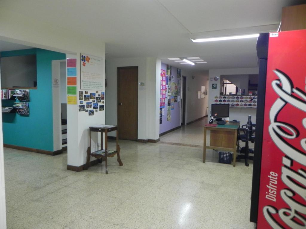 Hostal Tamarindo Itagüí Екстериор снимка